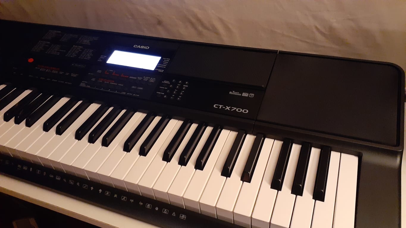 Casio CT-X700 61-Key Arranger Black | Guitar Center