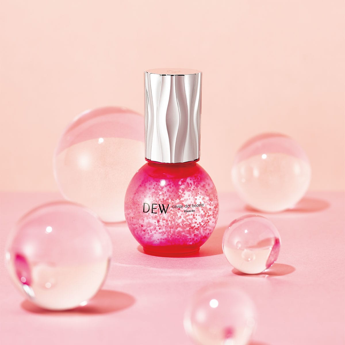 ピンクの導入美容液】DEWキャビアドットブースターを100名様に