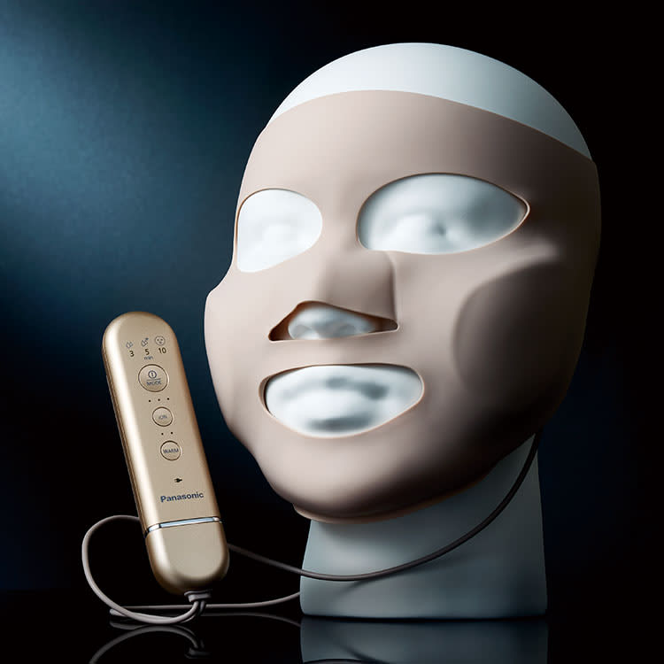 パナソニック発！マスク型イオン美顔器イオンブーストが気になりすぎる