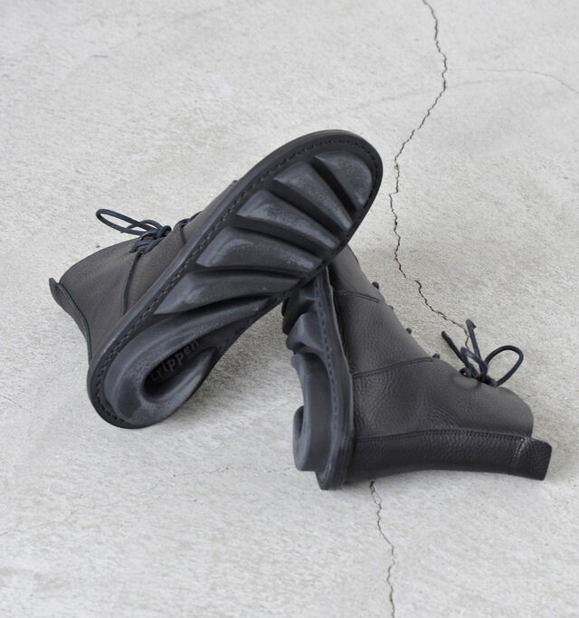 trippen｜カウレザー レースアップ ショートブーツ “NOMAD” ノマド