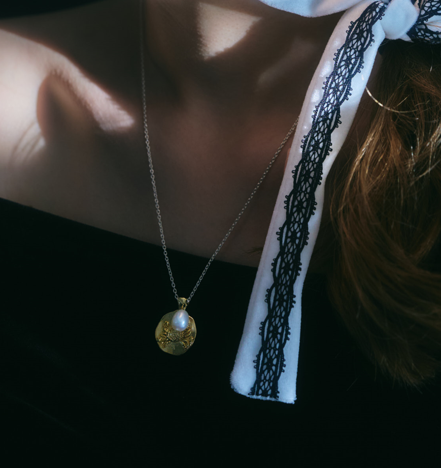 IRIS47｜cancer necklace ネックレス コイン 星座モチーフ - H.O.V