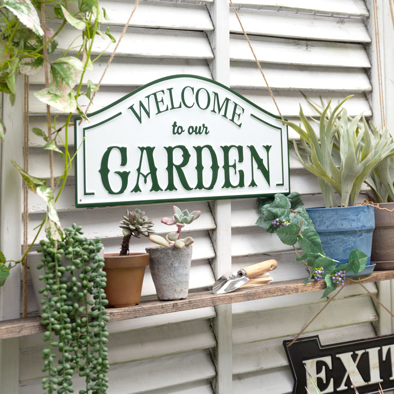 ブリキ看板 レトロ ヴィンテージ風 アンティーク調 LEMONADE GARDEN 約