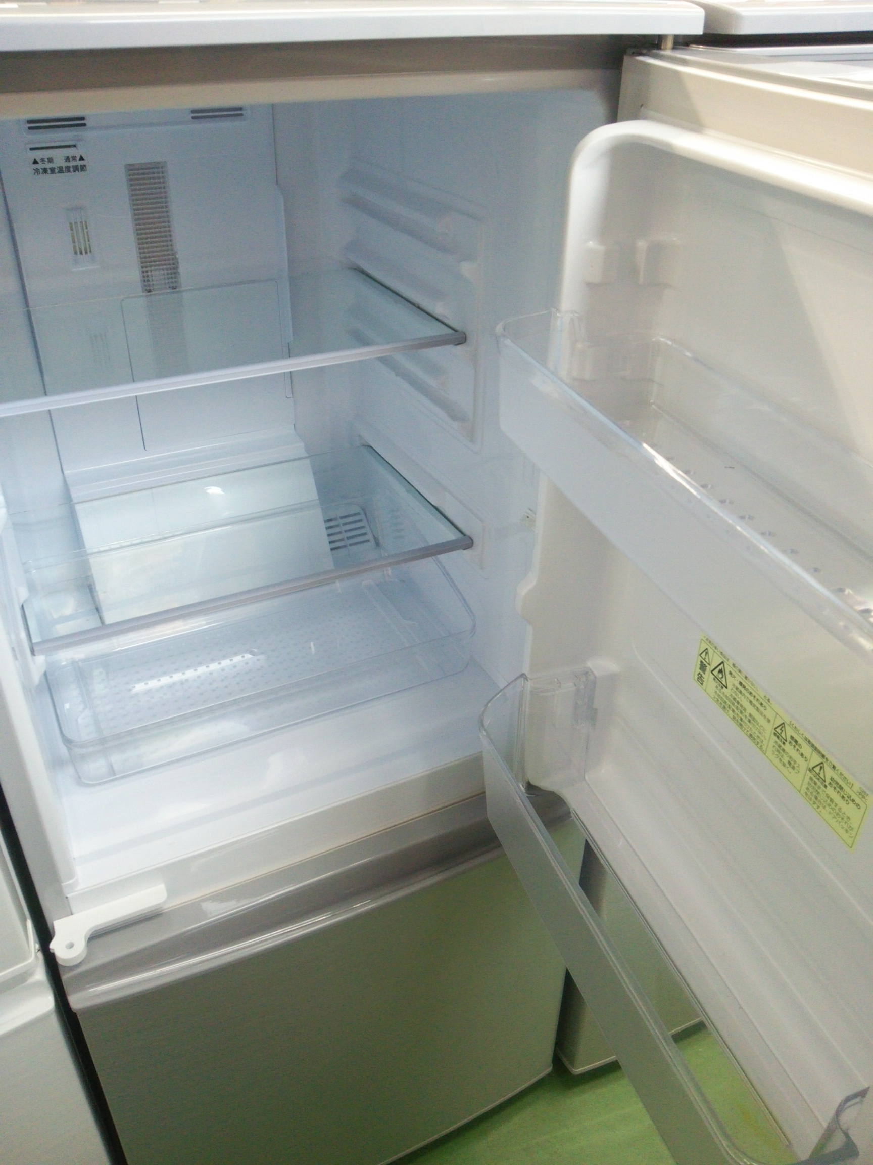 2018年製シャープ冷蔵庫SJ-D14D-S津松阪伊勢強化買取 – リサイクル