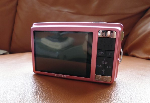 富士フイルム FinePix Z800EXR [ピンク]投稿画像・動画 - 価格.com