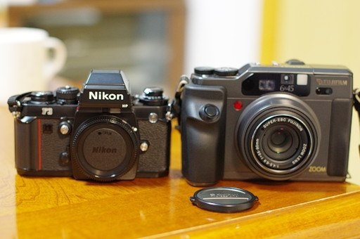 全自動中判コンパクトカメラ』 富士フイルム GA645Zi Professional