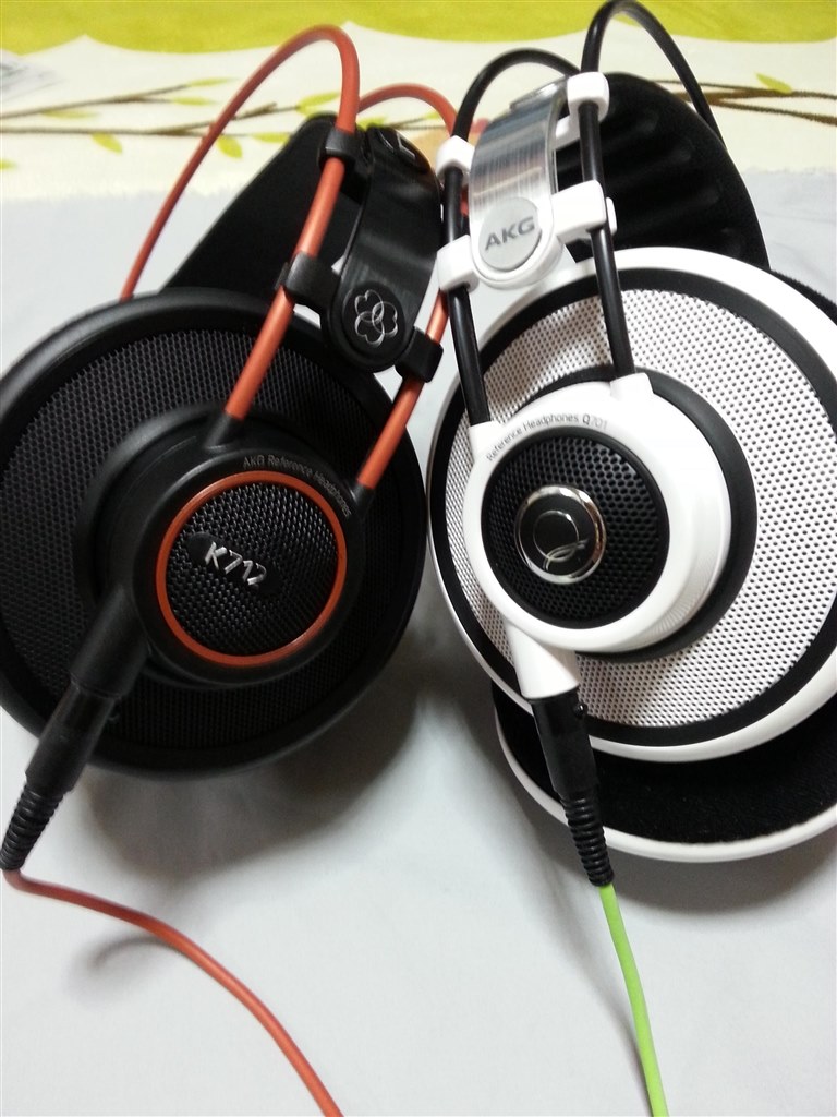 AKG K501.K601.K701.K712pro等と比較して』 AKG Q701WHT [ホワイト