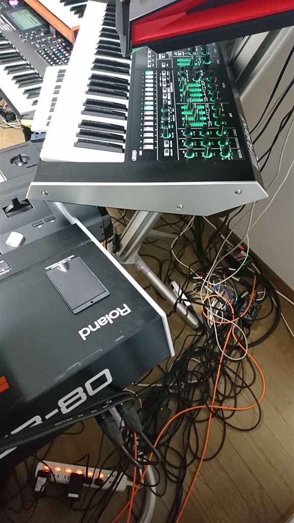 VAは流行らないが良い機種』 ローランド SYSTEM-8 kemokemoさんの