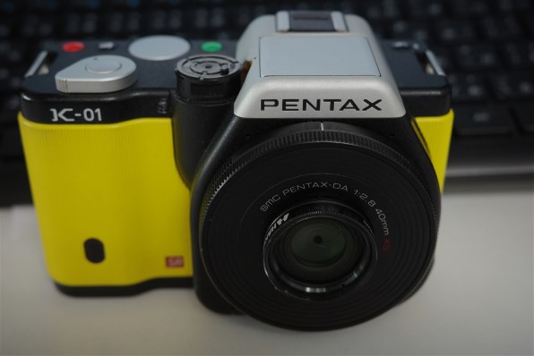 ペンタックス PENTAX K-01 レンズキット [ブラック×ブラック] レビュー