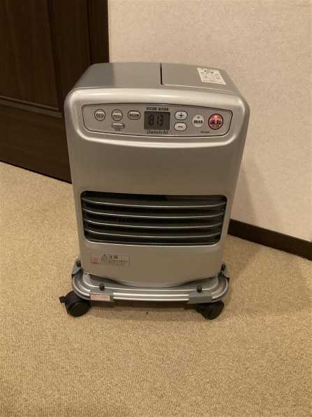 小型石油ファンヒーター』 ダイニチ FW-25S5(S) [ライトシルバー