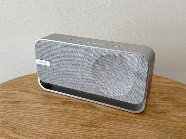 新品BOSE Bluetoothスピーカー シルバー ブルートゥーススピーカー
