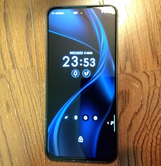 日本のスマホの機能と中華スマホのコスパの合わせ技のような機種