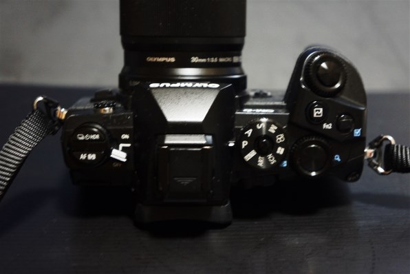 オリンパス OLYMPUS OM-D E-M1 ボディ [ブラック] 価格比較 - 価格.com