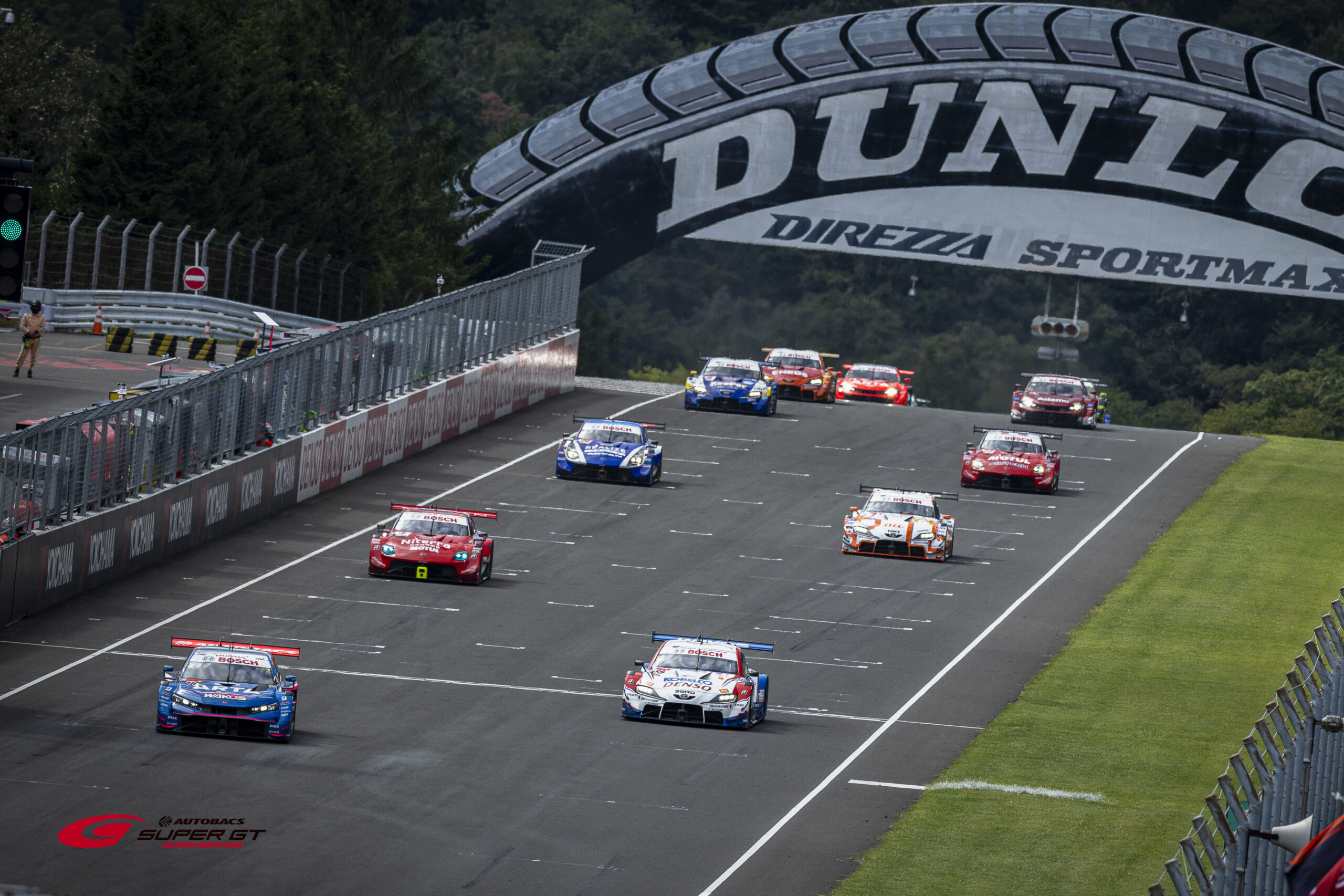 フォトグラファー益田和久の写真でお届けする SUPER GT 2025 Photo