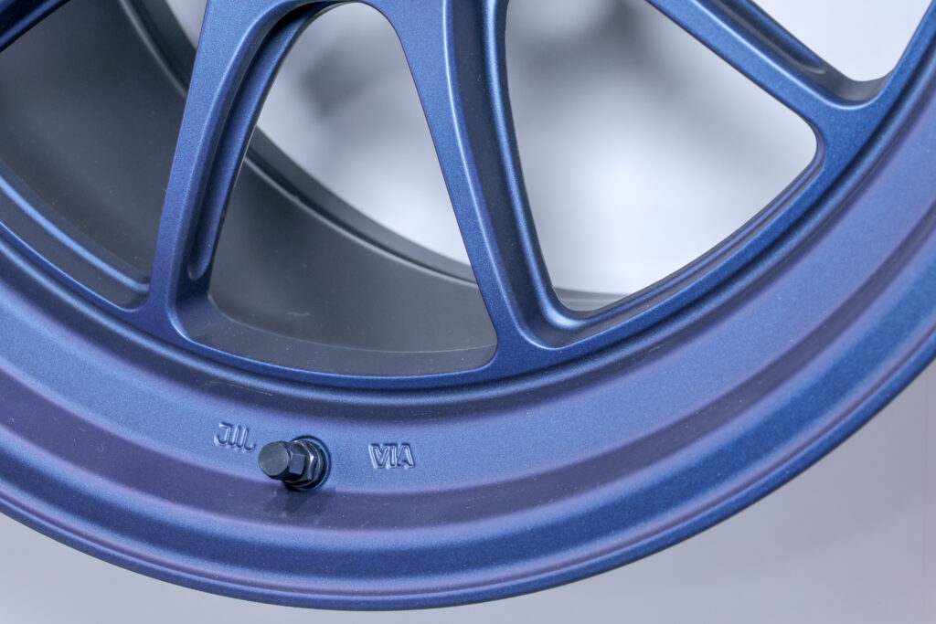 WedsSport「新作ホイールはTC105X DSRとSA-52R ヨシムラとのコラボ