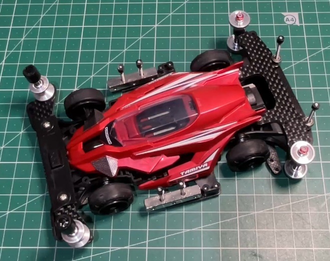 ミニ四駆】MAシャーシのB-MAXマシンをご紹介☆デクロス(DCR-01)を