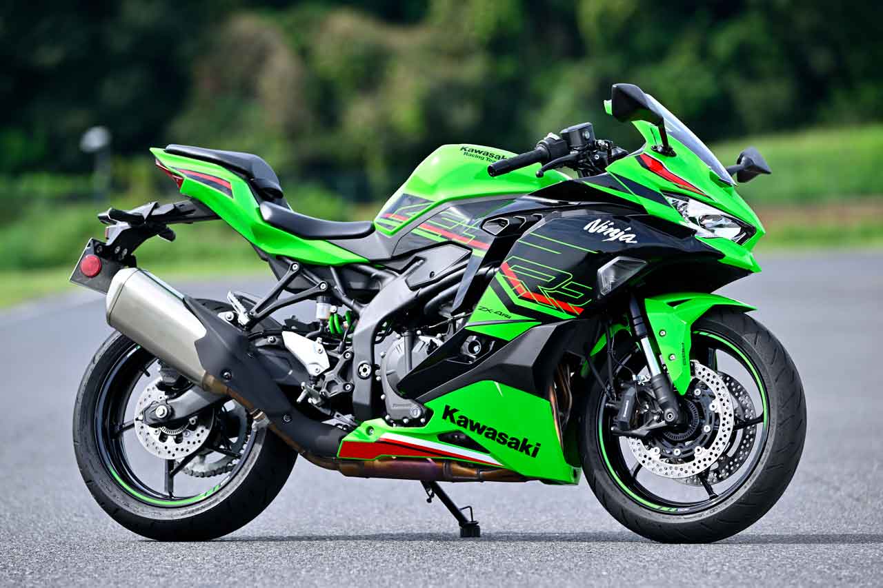 KAWASAKI Ninja ZX-4RR KRT EDITION】予想を超えてスポーティ思った