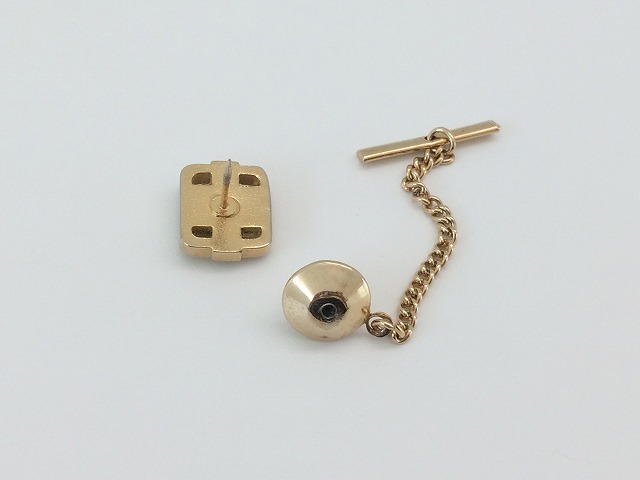 ネクタイピン タイタック ゴールド グリーンストーン USA ヴィンテージ