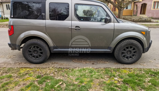 ホンダ エレメント｜YH1, YH2｜2002～2011年用 リフトアップキット +1.6