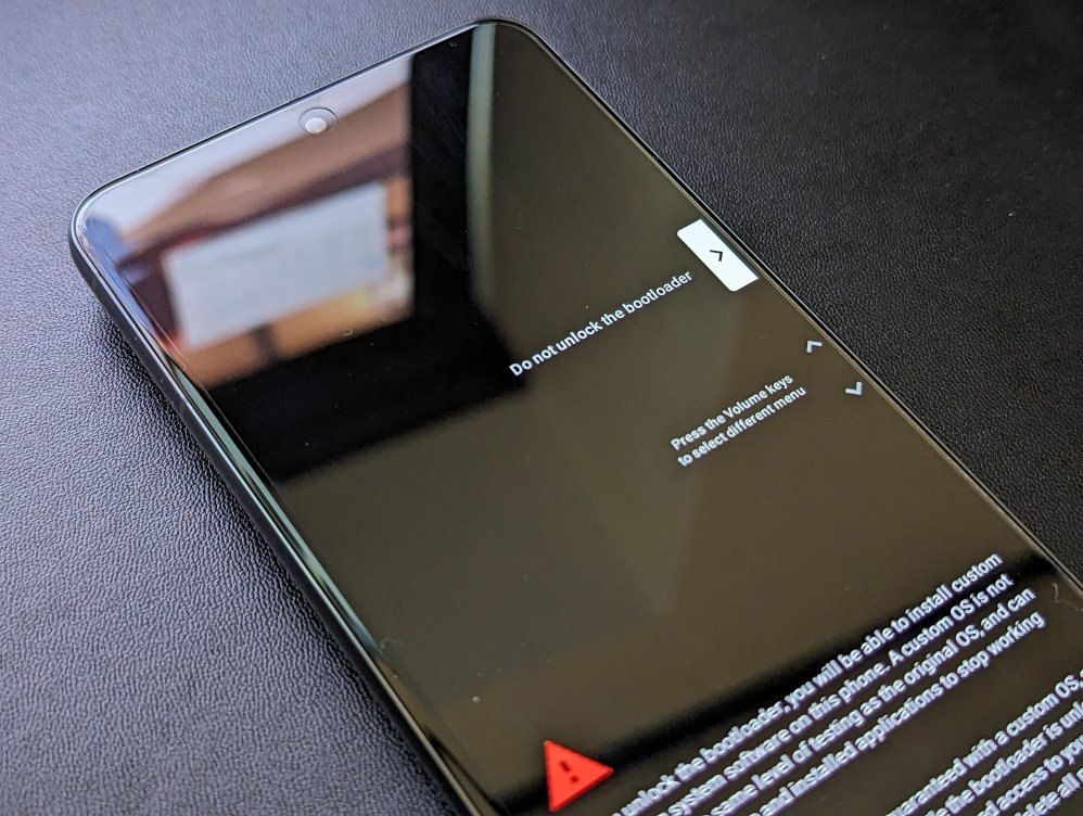 Pixel 8 Pro(husky)をブートローダーアンロック＆Magisk導入(root化)する