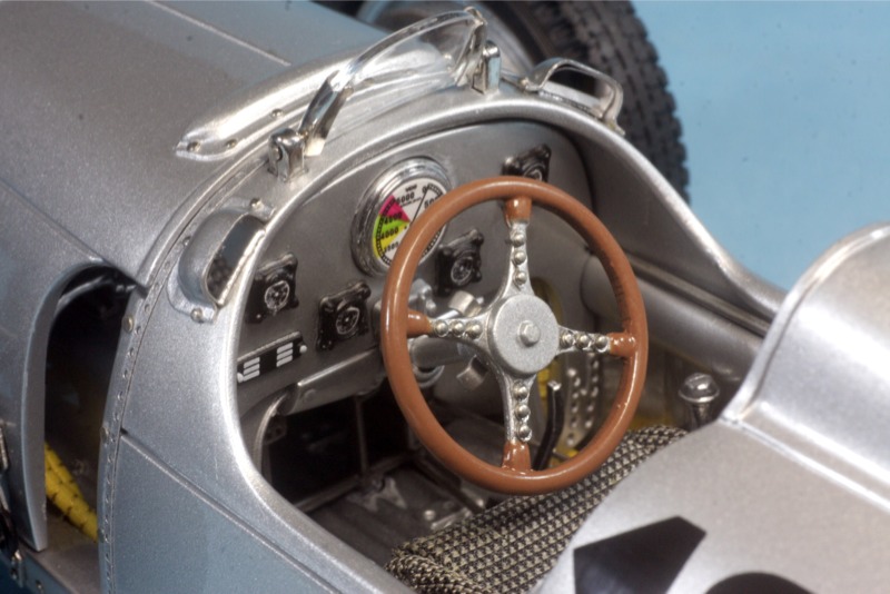 CMC 1/18 アウトウニオン タイプ C 1936/37 シルバー M-034 ミニカー