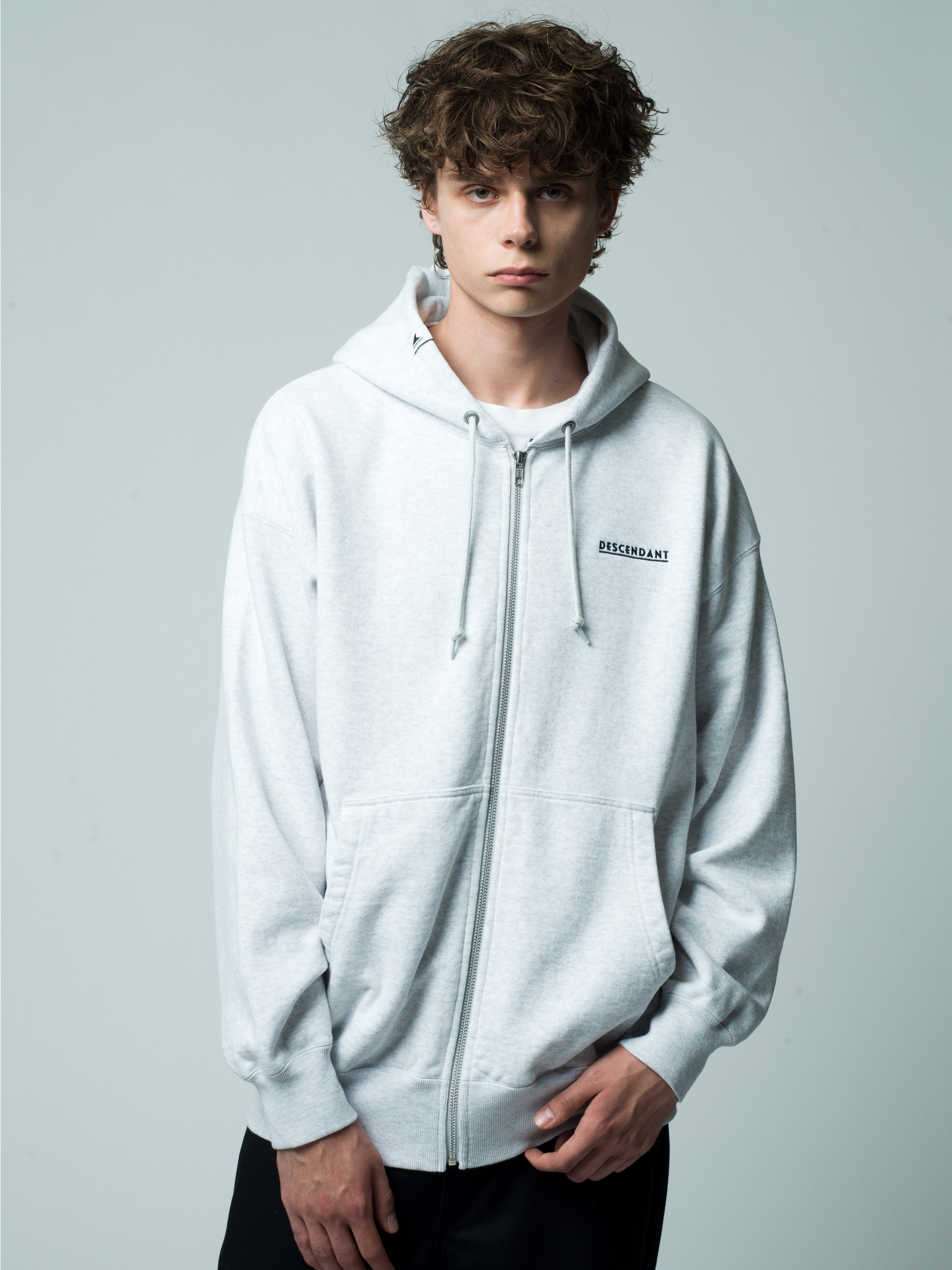 OTL スウェット ジップフーディー｜DESCENDANT(ディセンダント)｜Ron