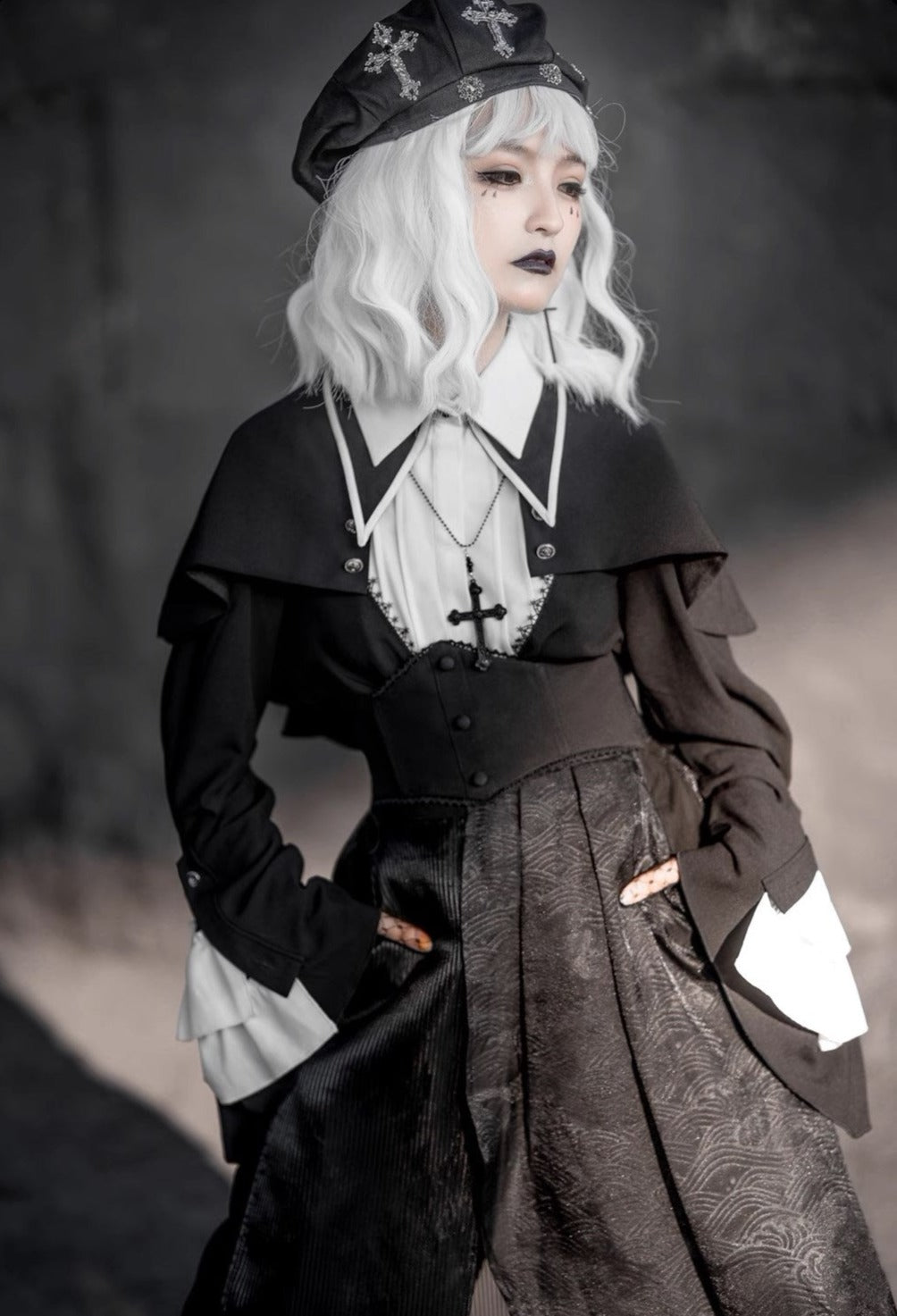 十字礼賛 皇子系コルセット付パンツ – ロリータファッション通販RonRon