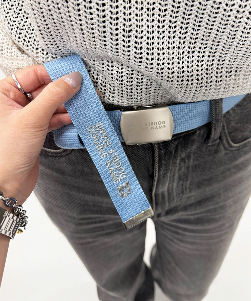 マットバックルロゴ刺しゅうガチャベルト｜DOUBLE NAME ダブルネーム