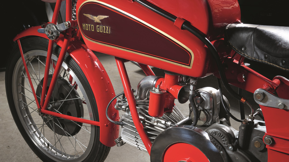趣味・スポーツ・実用 Moto Guzzi The Complete History from 192 趣味
