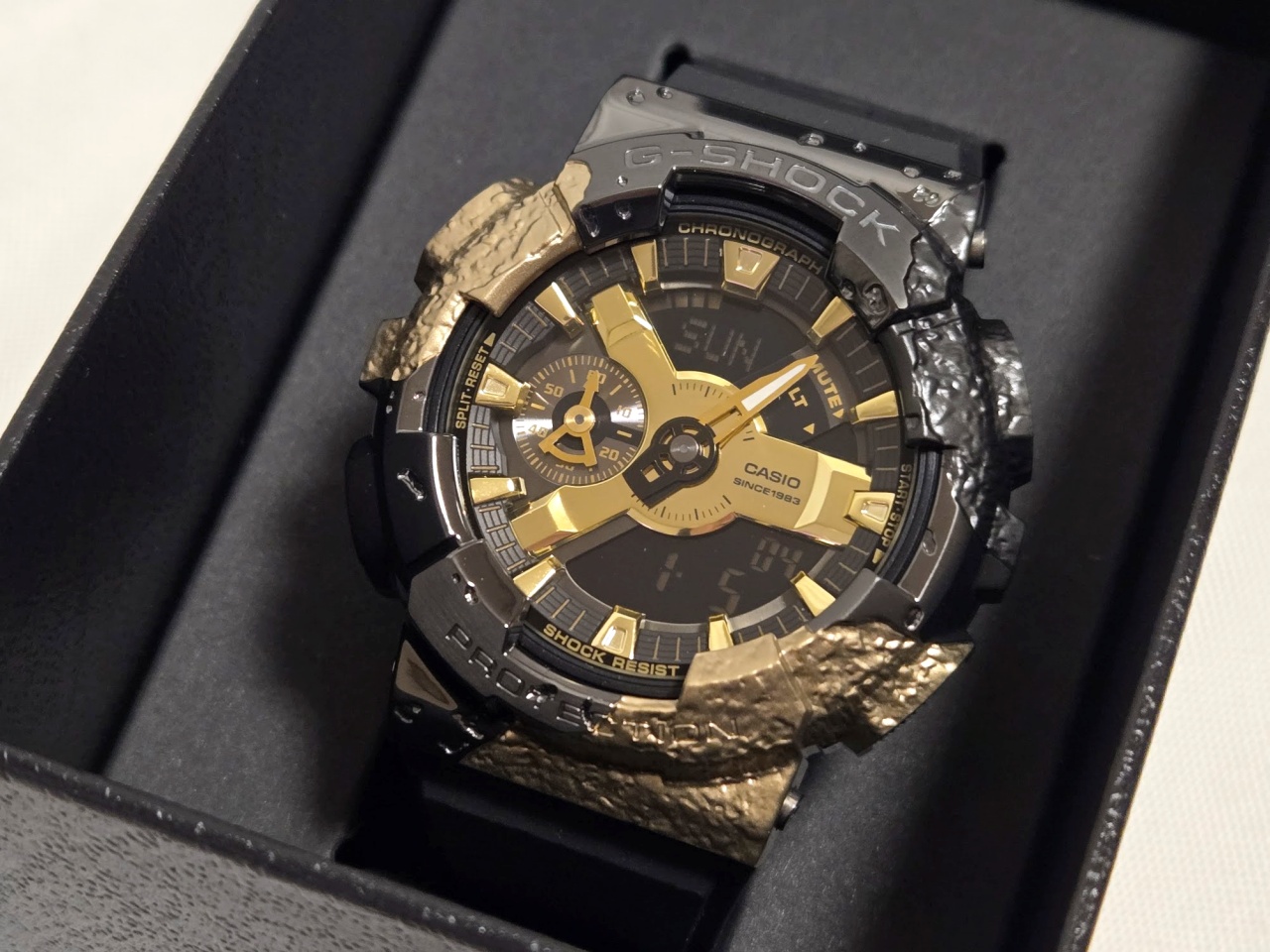 6万円相当の時計が1万円で!? アウトレットのカシオ公式店舗で入手