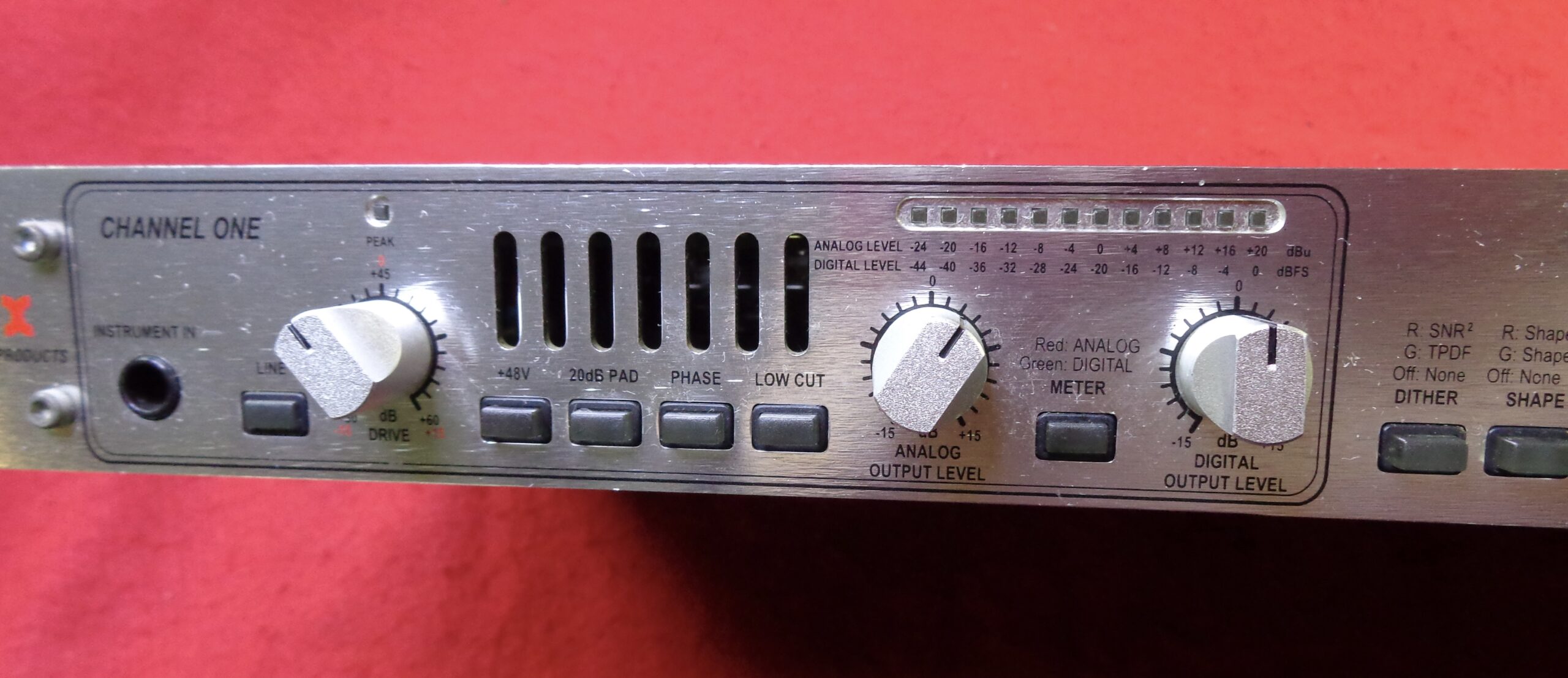 dbx 386 Dual Vaccuum Tube Preamp with Digital Out 2010s - Silver