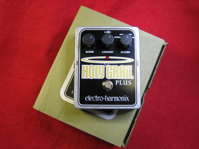 Electro Harmonix Holy Grail Plus reverb pedal - Rockhaus Guitars