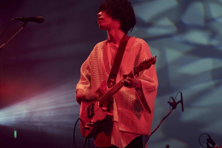 米津玄師、ツアーファイナル公演完全レポ！ 「今 本当に幸せです」と