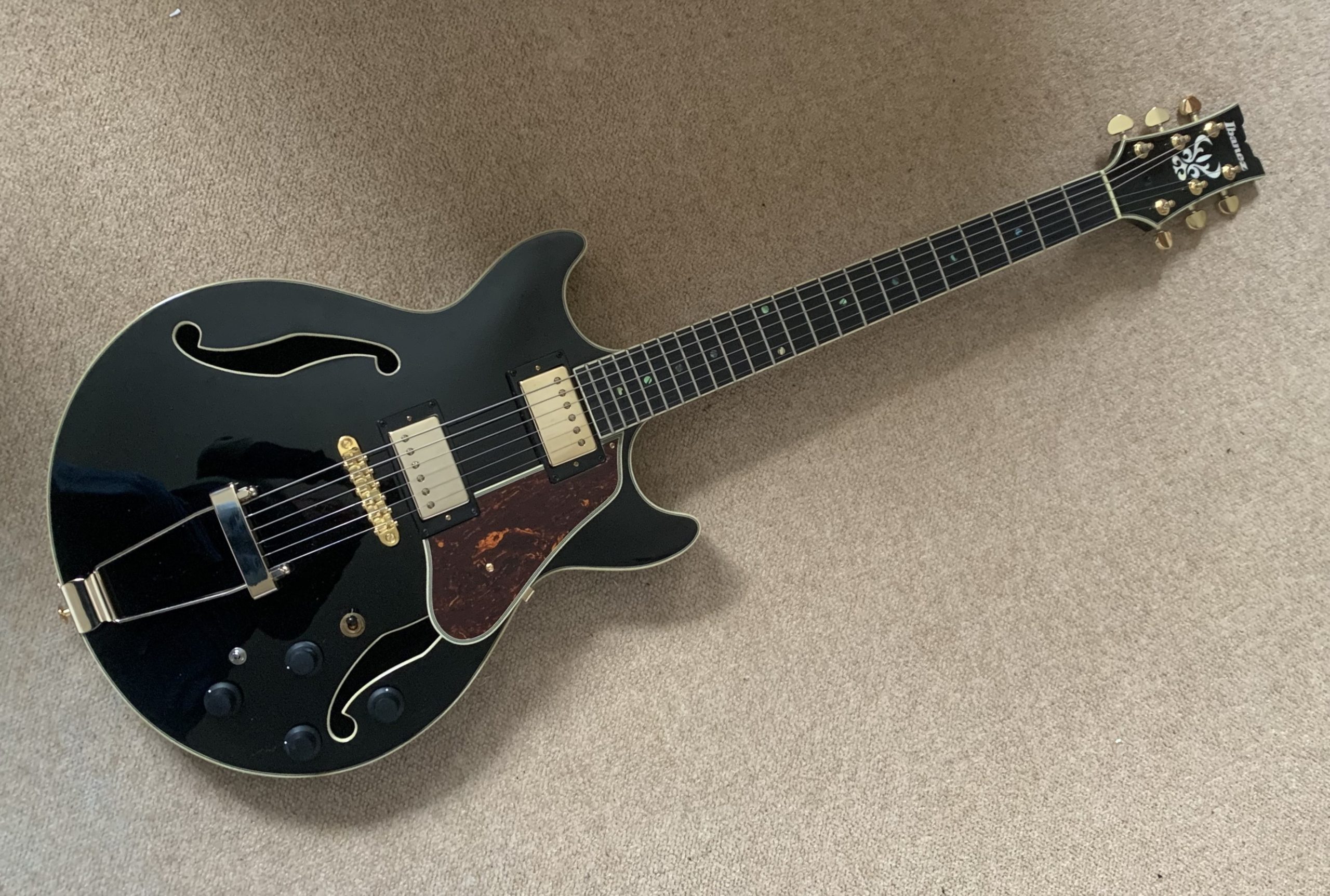 Ibanez AMH90-BK Artcore Expressionist Guitar, Black - Rock Stock