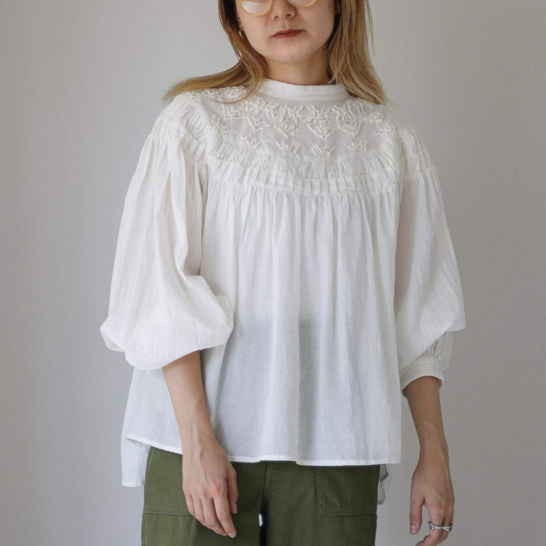 TUMUGU（ツムグ） ハンド刺繍 コットンモス プルオーバー / レディース