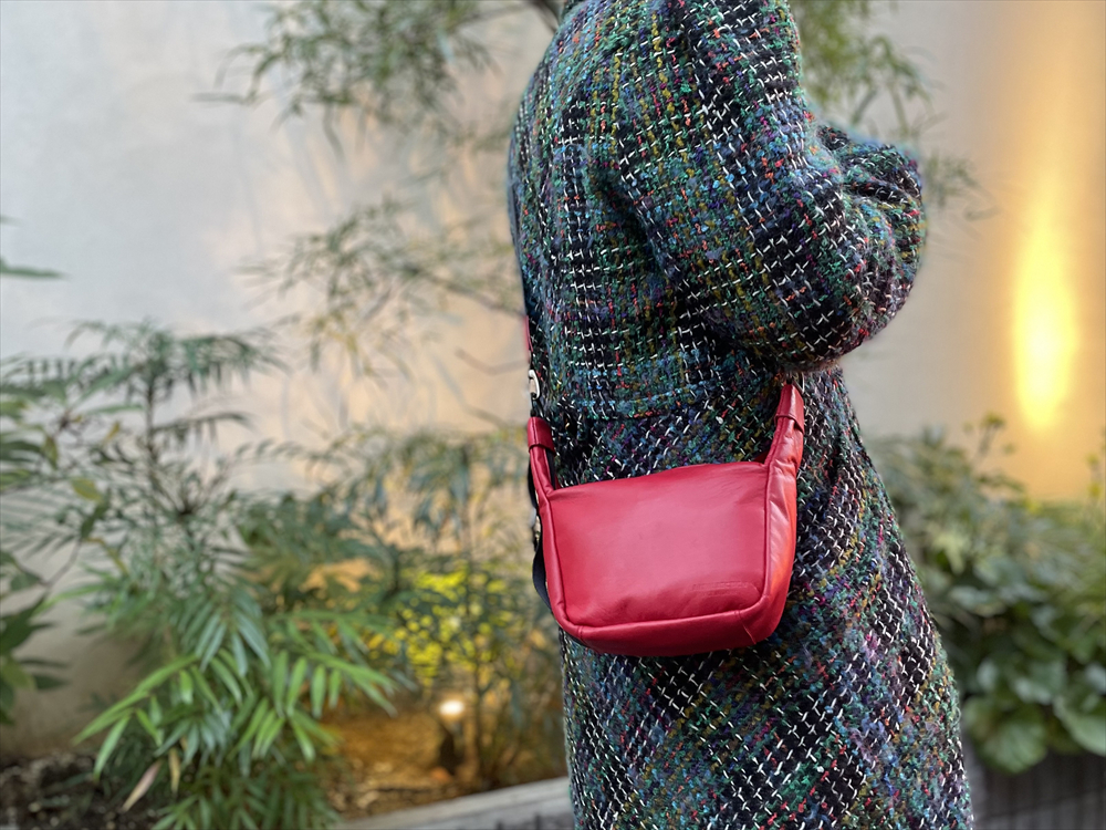 エゾ鹿革のミニショルダーバッグ - ROKUBO( ロクボー ) 北海道