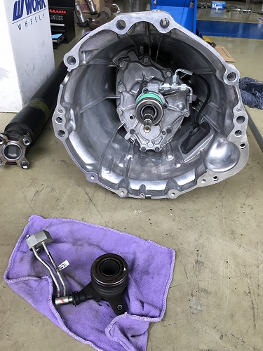 フェアレディ Z33 クラッチレリーズ対策品交換 | 車のパーツ・カスタム