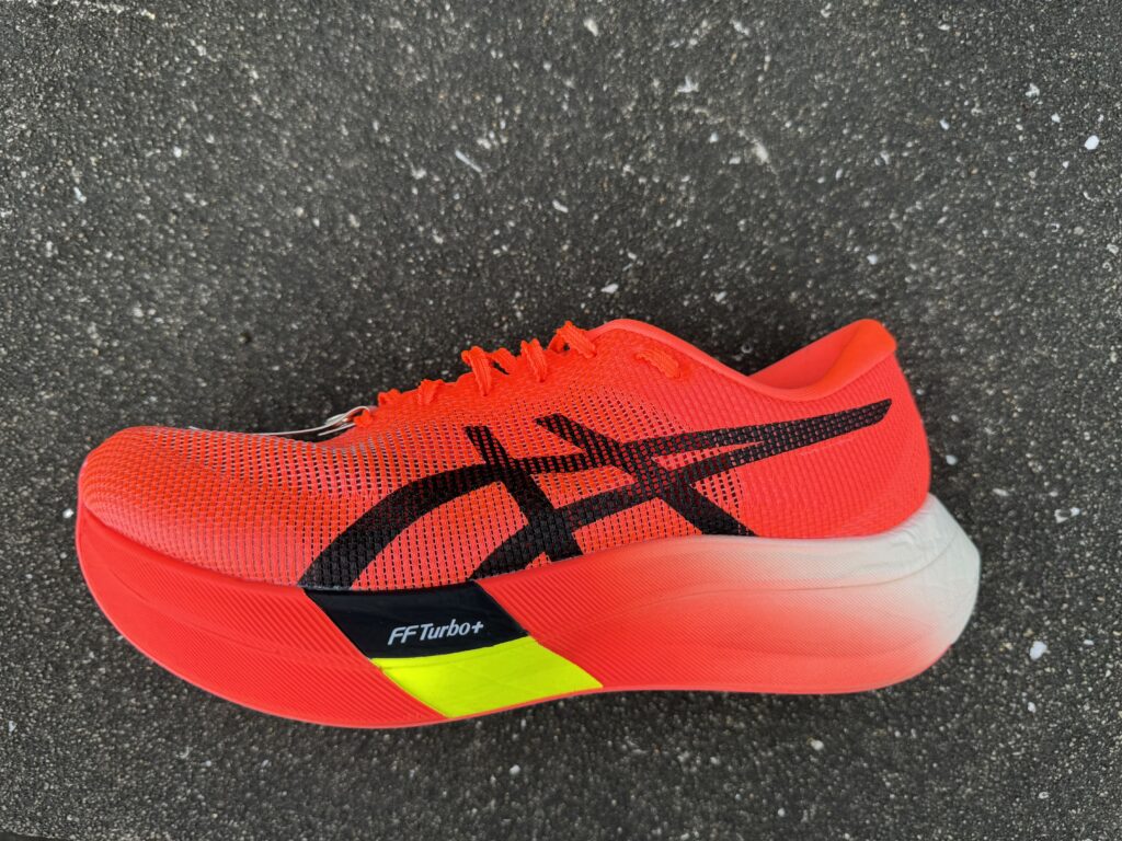 レビュー】アシックス メタスピードスカイパリ 上級者向けレース