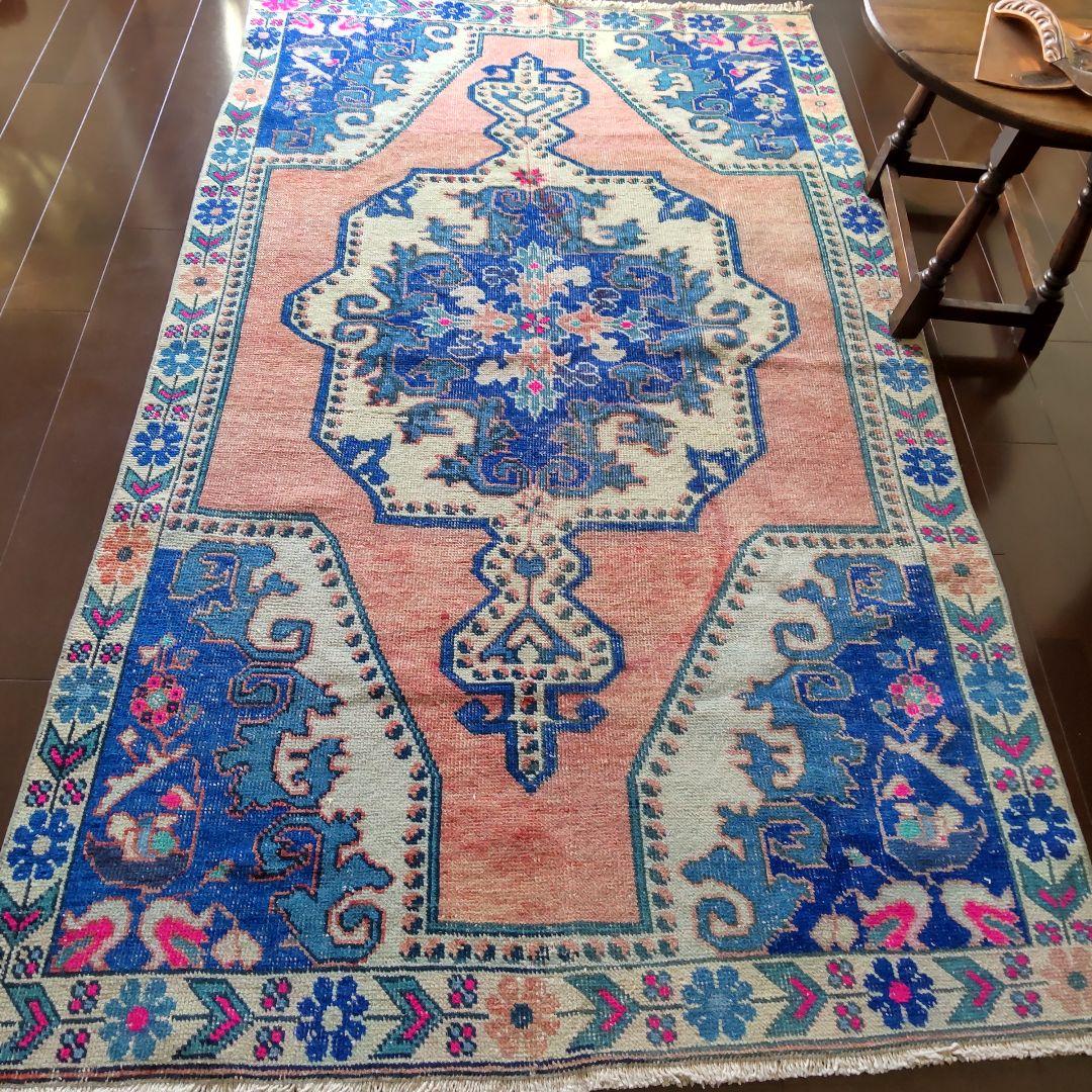 ヴィンテージラグ アヴァノス – Rugtabi