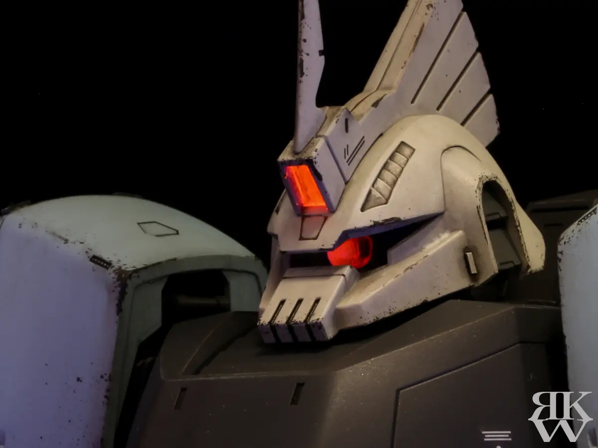 バンダイ MG 1/100 MS-14B ユーマ・ライトニング専用高機動型ゲルググ