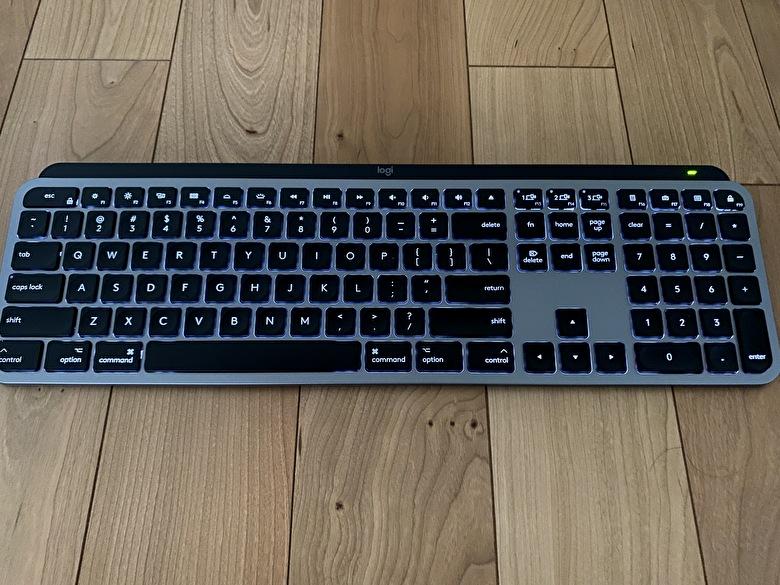 ロジクール KX800M MX KEYS for Mac レビュー。US配列でミニマル