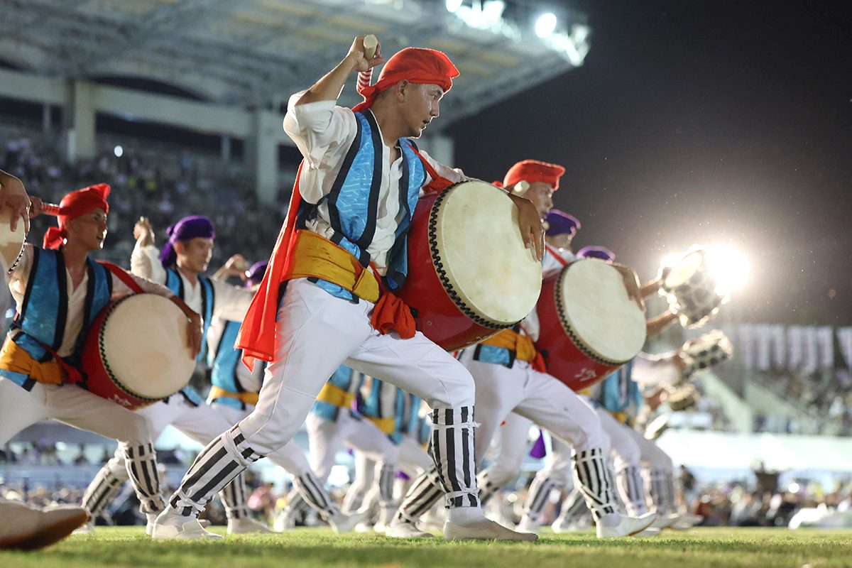 勇壮で迫力満点、演舞熱く 第70回全島エイサー 本祭に15団体