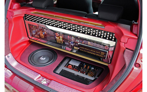 カスタム・オーディオマシン SpecialFeature!! SUZUKI SWIFT（オーナー