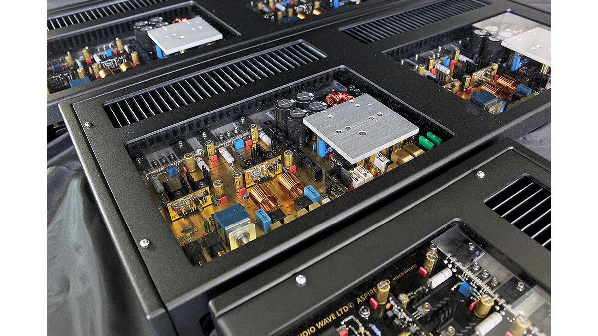 極上パワーアンプブランド「AUDIO WAVE」の名機『Aspire Pro シリーズ