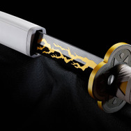 鬼滅の刃」我妻善逸の日輪刀が約1/1で初立体化！ 下野紘ボイスの“霹靂