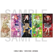 五等分の花嫁」五つ子が懐かしい平成ファッションで登場♪ 等身大