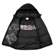 進撃の巨人」“壁の巨人”寝袋がインパクト大！エレン＆リヴァイのダウン