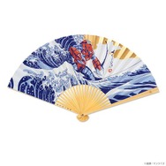 ガンダム」赤富士とシャア、白浪とズゴック…錦絵風の扇子が登場！“見せ