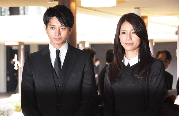 向井理＆松下奈緒、水木しげるさんと涙のお別れ！ | cinemacafe.net