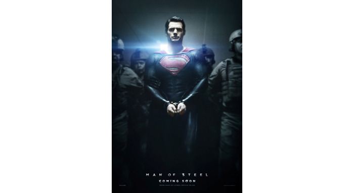 スーパーマンが逮捕!?『マン・オブ・スティール』衝撃のポスター