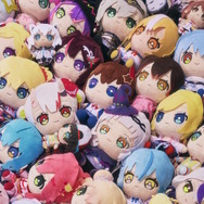 ぎゅうぎゅうの「ホロフレ」に囲まれたフォトスポットがまるで天国